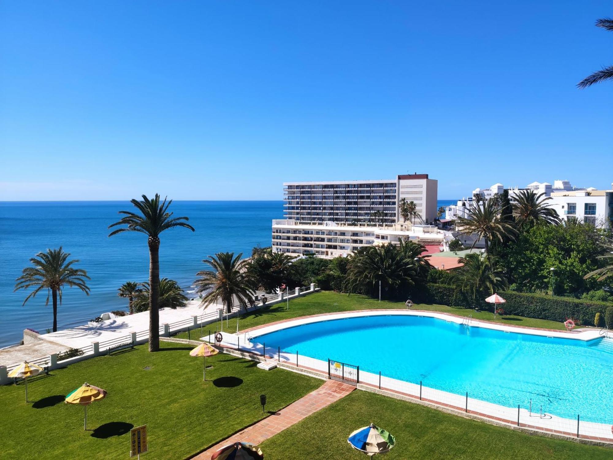 Apartamentos La Roca Rentals Torremolinos Exterior foto